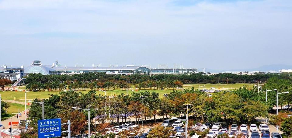 Treehouse Aparthotel Incheon Bagian luar foto