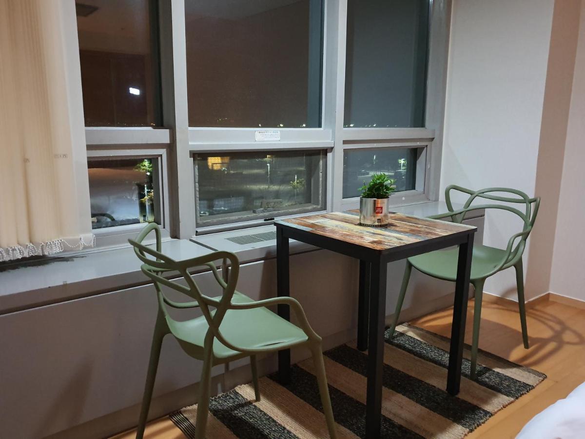 Treehouse Aparthotel Incheon Bagian luar foto