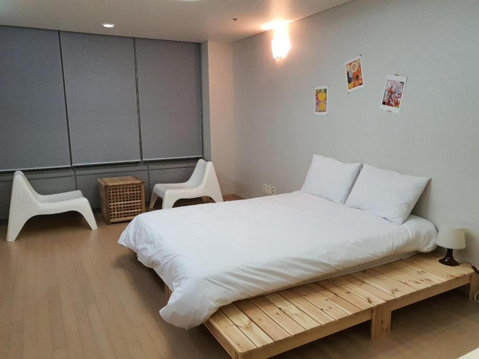 Treehouse Aparthotel Incheon Bagian luar foto